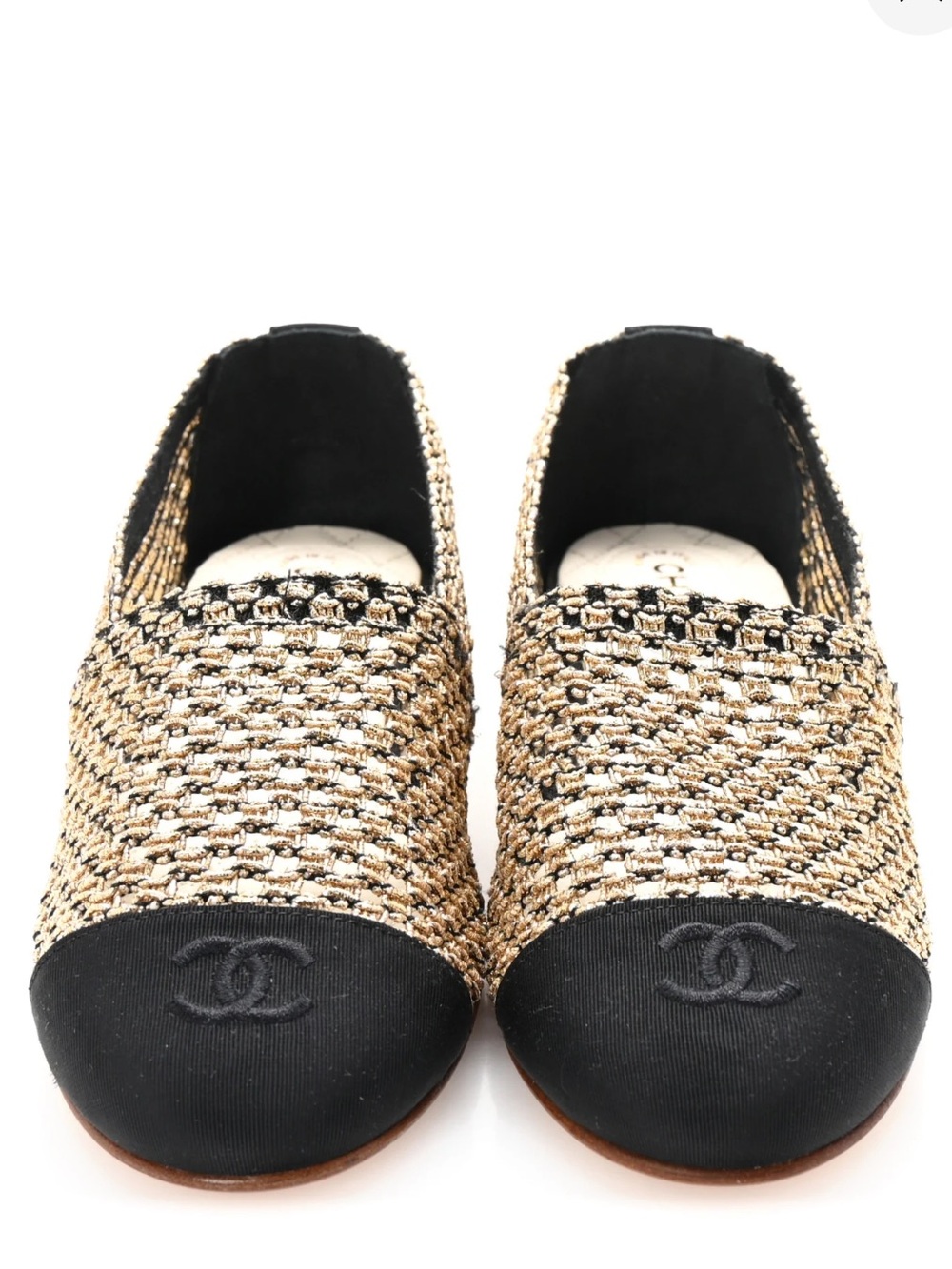CHANEL Black and Gold Tweed Cap-Toe Slip-On Flats